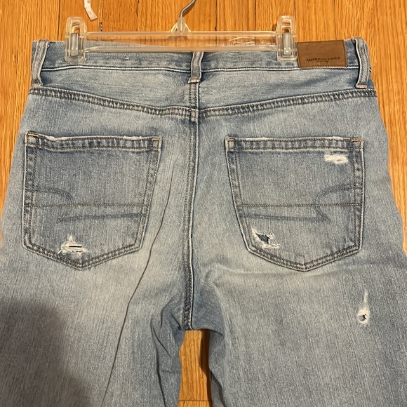 American Eagle Mom Jeans! - Picture 9 of 13